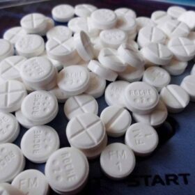 Flunitrazepam 2mg (Flunitrazepam)